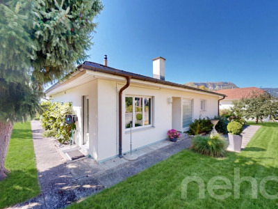 Ihr neuer Familientraum - Bungalow an erhöhter Lage mit Sicht ins Thal image 1