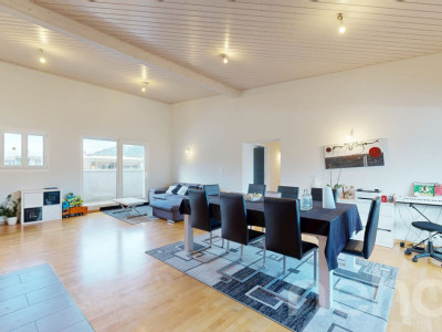 Grand Attique avec terrasse de 60m² et vue sur les montagnes. image 1