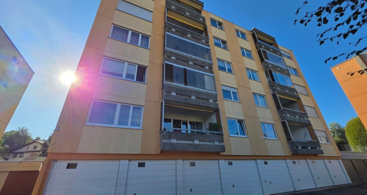 Appartement spacieux de 4,5 pièces avec 1 garage box image 9