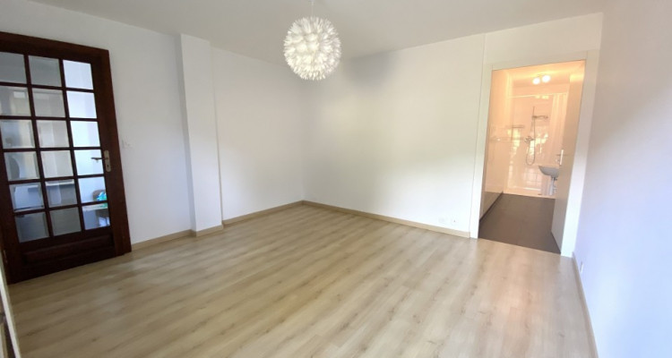 Bel appartement de 3.5 pièces denv. 100 m2 avec jardin image 11