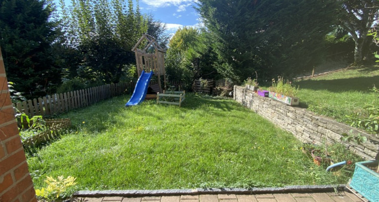 Bel appartement de 3.5 pièces denv. 100 m2 avec jardin image 4