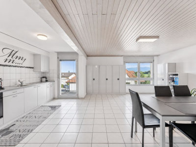 Appartement de 2 pièces avec vue sur les montagnes image 1