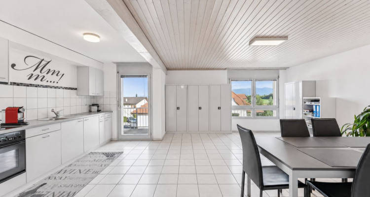 Appartement de 2 pièces avec vue sur les montagnes image 1