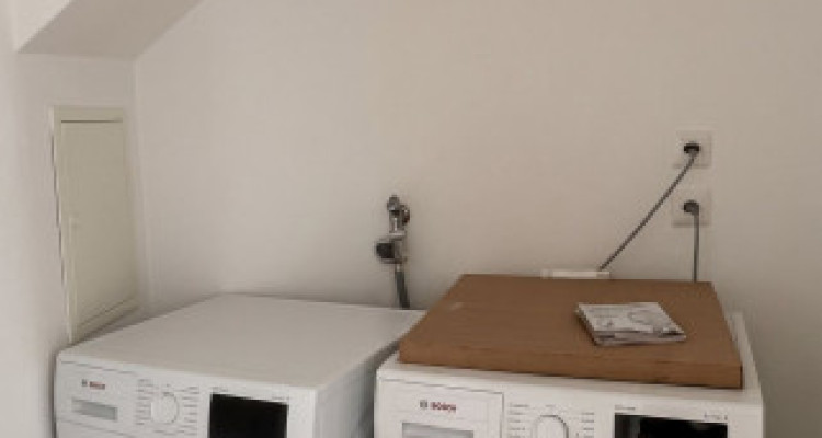 Appartement B - 2,5 pièces, avec balcon - Cadre agréable à Couvet image 6