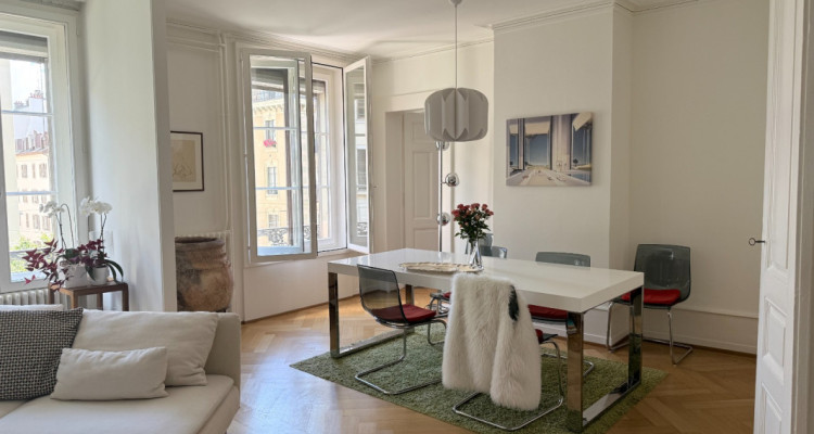 Magnifique appartement de charme de 4 pièces | 105 m² – Genève image 2