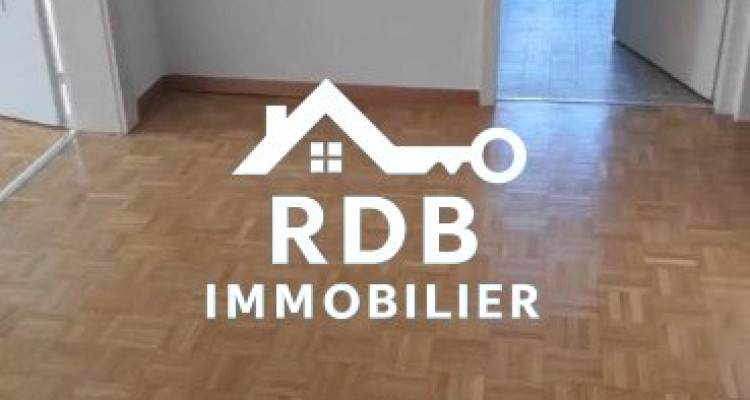 Appartement de 6 pièces au 8ème étage situé à Onex 1213 image 1