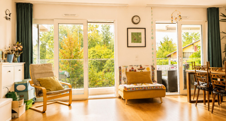 Modern 4.5-Room Apartment with Private Sauna & Balcony — Lake, EPFL image 1