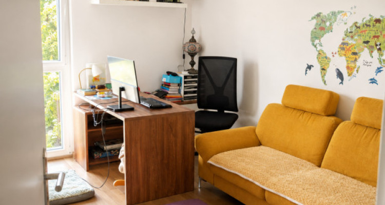Modern 4.5-Room Apartment with Private Sauna & Balcony — Lake, EPFL image 11