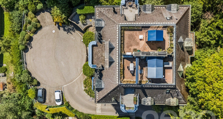Wo Ausblick zum Alltag wird - exklusive Maisonette am Rosenberg image 1