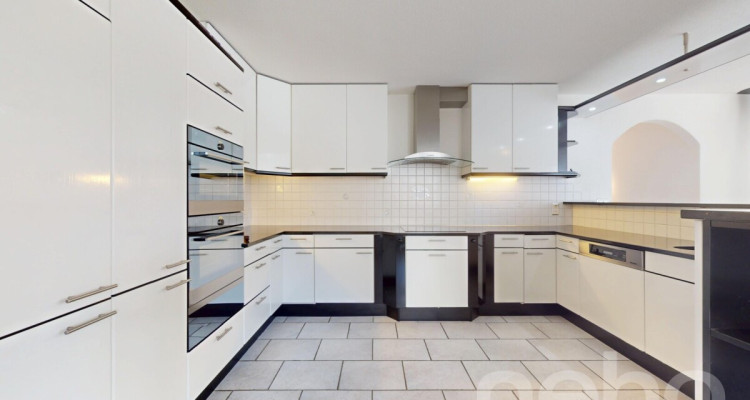 Grosszügige 5.5-Zimmer Terrassenwohnung in Düdingen image 4