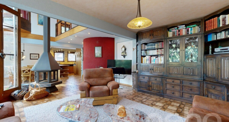 Maison familiale dexception : grands espaces, confort et luminosité image 3