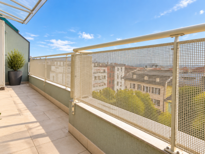 Dernier étage avec vue panoramique au coeur de Genève image 1
