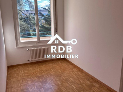 Magnifique appartement de 5,5 pièces au 3ème étage situé à Genève 1202 image 3