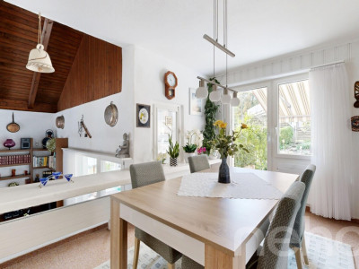 Freistehendes Einfamilienhaus mit unverbaubarer Aussicht image 2