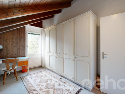 Freistehendes Einfamilienhaus mit unverbaubarer Aussicht image 9
