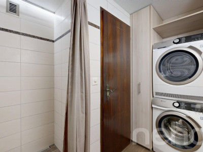 Grosszügige 5.5-Zimmerwohnung mit 2 Balkonen und Lift image 8