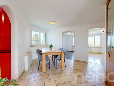 Grosszügige 5.5-Zimmerwohnung mit 2 Balkonen und Lift image 11