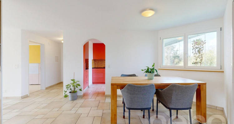 Grosszügige 5.5-Zimmerwohnung mit 2 Balkonen und Lift image 5
