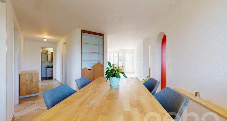 Grosszügige 5.5-Zimmerwohnung mit 2 Balkonen und Lift image 12