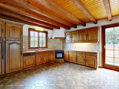 Maison individuelle de 4.5 pièces, garage double et grande parcelle image 5