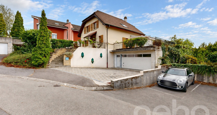 Maison individuelle de 4.5 pièces, garage double et grande parcelle image 2