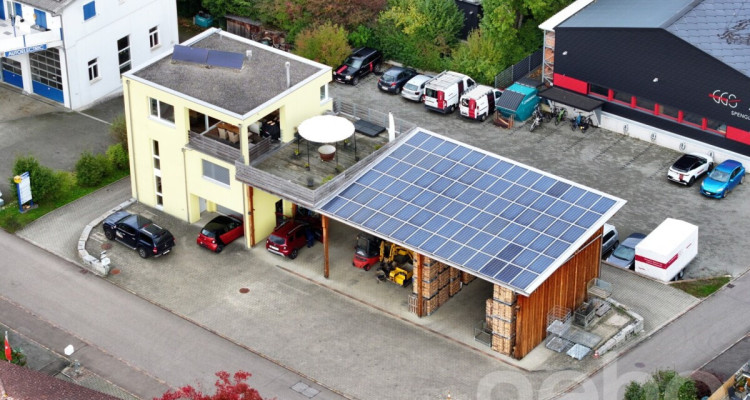Einfamilienhaus mit vermieteter Werkhalle, PV-Anlage und Potenzial image 2