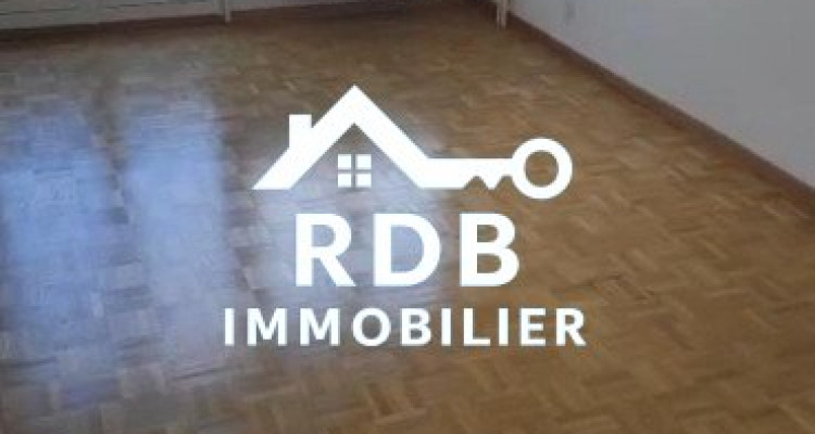 Appartement de 6 pièces au 8ème étage situé à Onex 1213 image 2