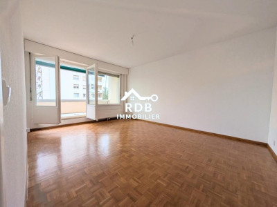 Appartement de 3 pièces au 3ème étage situé à Grand Saconnex 1218  image 1