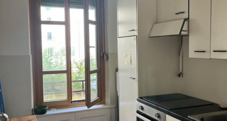 🏡 À LOUER – BEL APPARTEMENT 4 PIÈCES À GENÈVE image 5