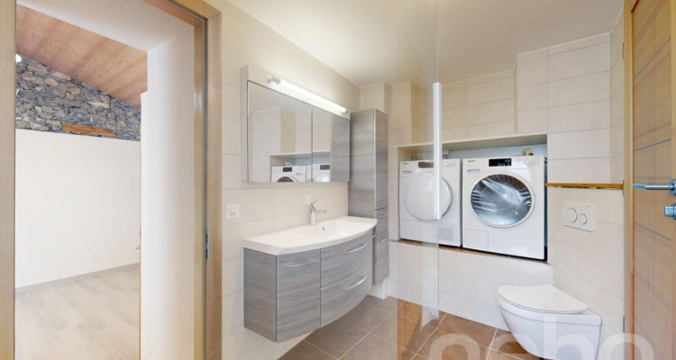 Magnifique maison villageoise rénovée avec charme ? Muraz / Sierre image 12