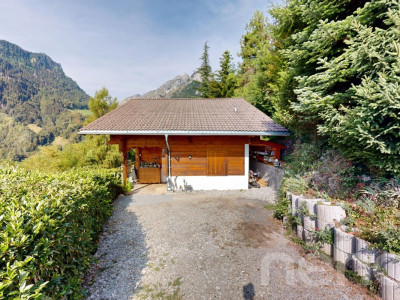 Exclusif: Chalet de 3 chambres avec une magnifique vue image 3