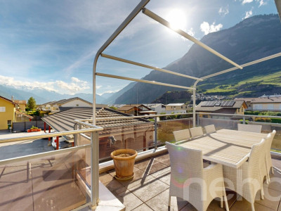 Exclusif: lumineux 4.5 pièces avec terrasse et mezzanine image 8