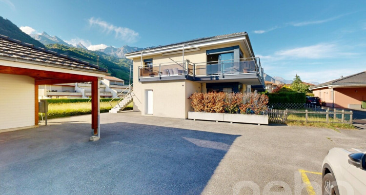 Exclusif: lumineux 4.5 pièces avec terrasse et mezzanine image 1