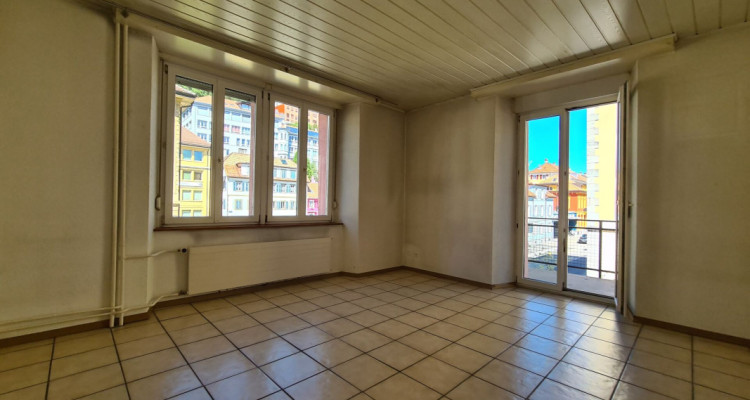 Appartement 2.5 pièces avec balcon image 4