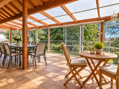 Élégante propriété individuelle de 325m² au coeur dun écrin de verdure de 1300m² image 3