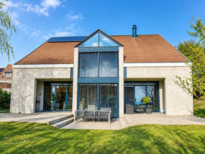 Une villa familiale généreuse et lumineuse, libre de suite image 1