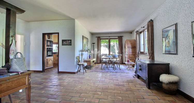 Maison individuelle au coeur de la campagne genevoise image 4