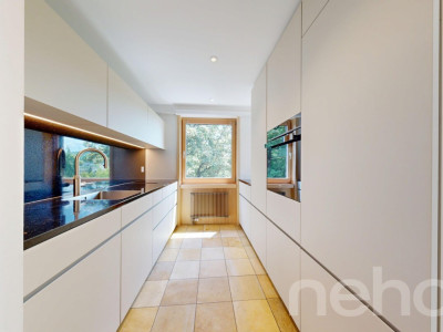 6.5 Zimmer Terrassenwohnung mit 189 m² Aussenfläche und Weitsicht image 3
