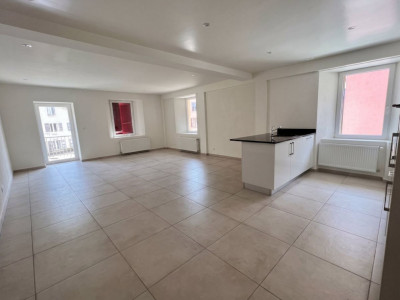 Appartement B - 2,5 pièces, avec balcon - Cadre agréable à Couvet image 7