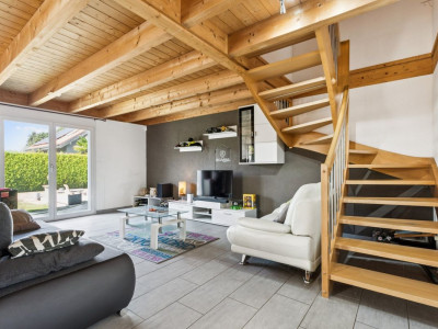Maison individuelle avec 4 chambres à 300 mètres du lac de Neuchâtel image 2