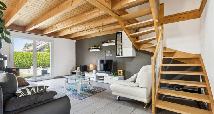 Maison individuelle avec 4 chambres à 300 mètres du lac de Neuchâtel image 2