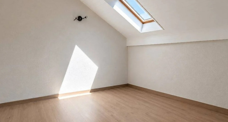 🏡 Magnifique Loft, 4.5 pièces avec vue sur le lac et les Alpes image 5