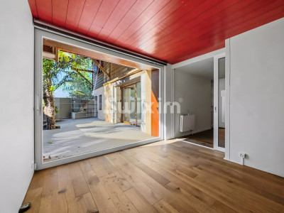 Stunning renovated apartment in the heart of the Geneva countryside image 5