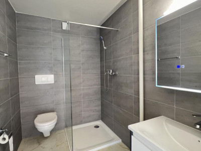 Appartement entièrement rénové avec vue sur le lac et les Alpes image 3