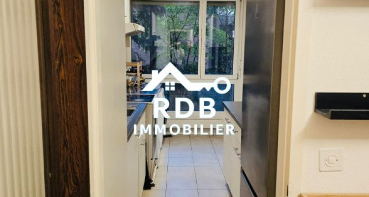 Appartement de 4 pièces au rez-de-chaussée situé à Champel 1206 image 4