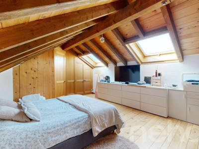 Maison de village de 1850 au cachet préservé, atelier de 185 m² image 7