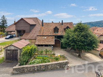 Maison de village de 1850 au cachet préservé, atelier de 185 m² image 11