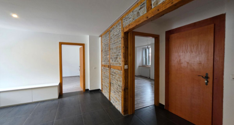 Maison jumelée composée de 5 appartements entièrement rénovés image 6