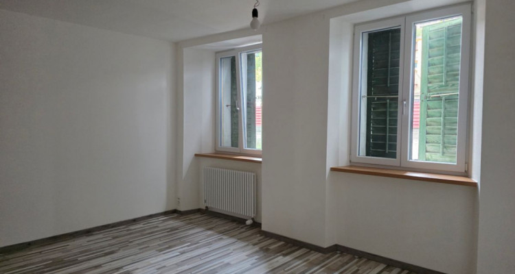 Maison jumelée composée de 5 appartements entièrement rénovés image 10