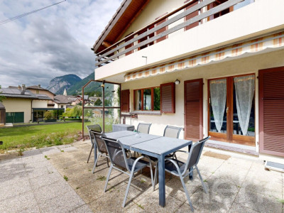 Maison mitoyenne au calme avec terrasse et garage image 10